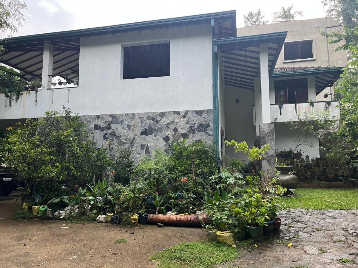 Rustic Mahaweli Daire Kandy Dış mekan fotoğraf