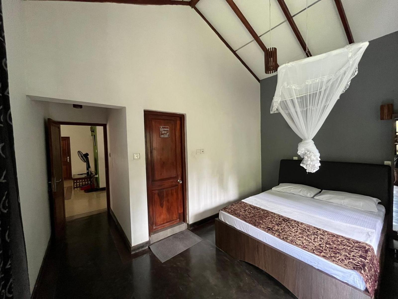 Rustic Mahaweli Daire Kandy Dış mekan fotoğraf